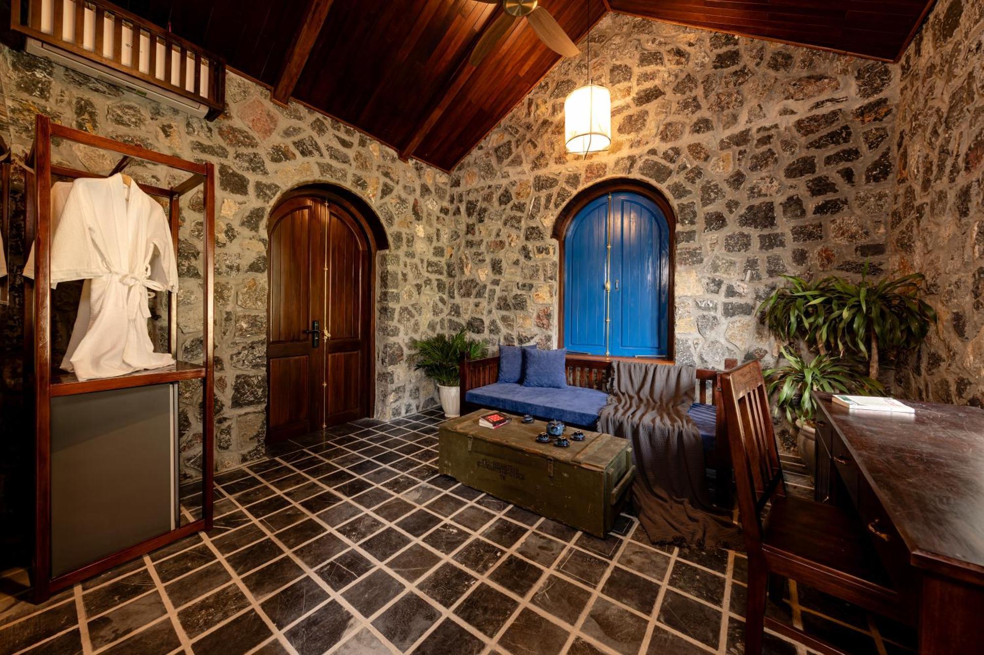 Отель Chay Mountain Retreat Ниньбинь Экстерьер фото